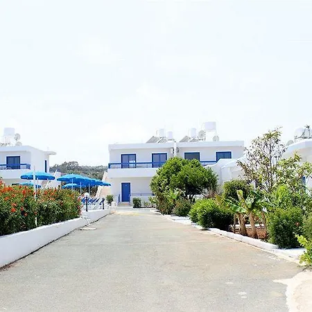 Flokkas Aparthotel Protaras