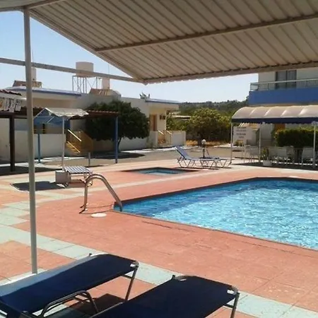 Aparthotel Flokkas 2*