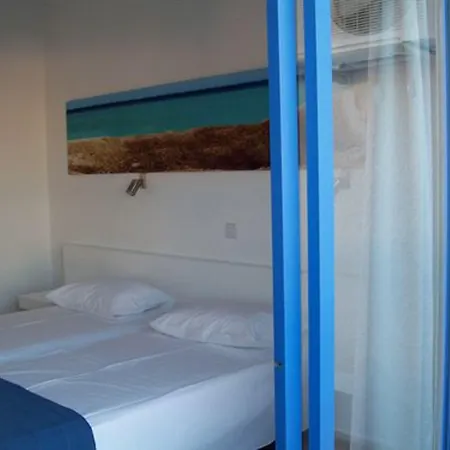 Lägenhetshotell Flokkas 4*