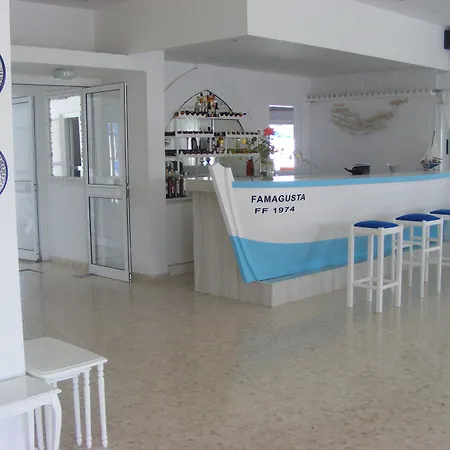 Flokkas Lägenhetshotell Protaras