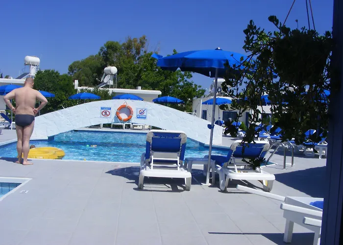 Flokkas Aparthotel Protaras