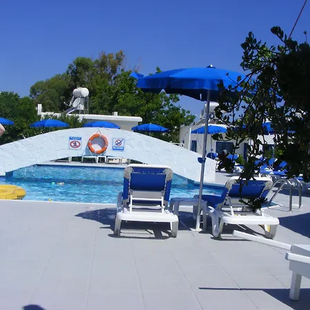 Flokkas Aparthotel Protaras